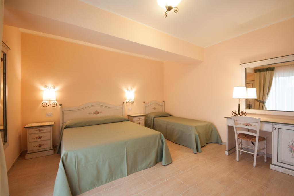 Agriturismo Il Grappolo Lazise Eksteriør billede